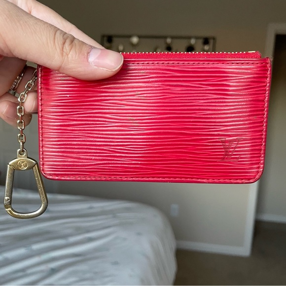 Louis Vuitton Red Epi Key Cles - Picture 1 of 16